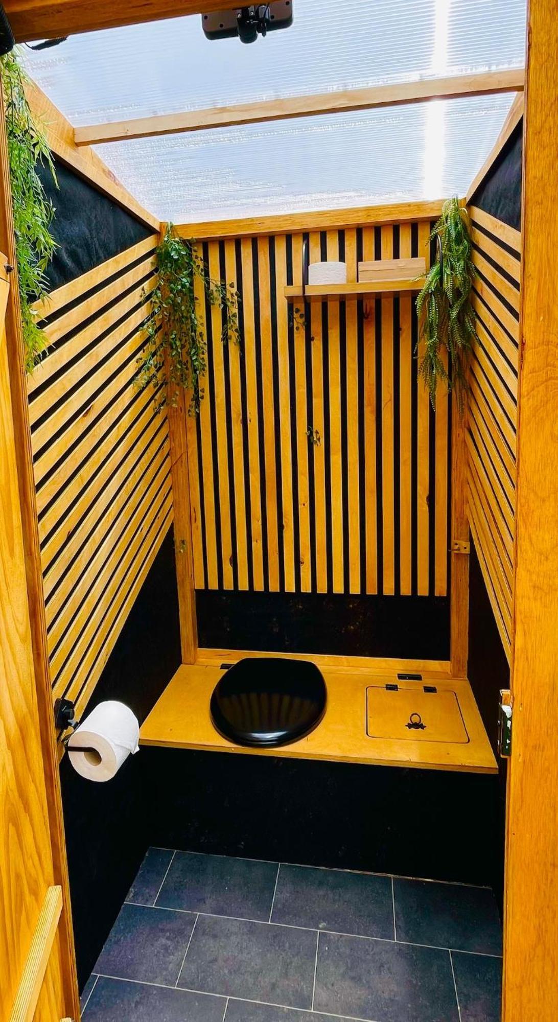 Отель Glamping Hohe Wand - Zelt Mit Sternenfenster Und Whirlpool Maiersdorf Экстерьер фото
